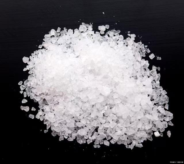 372